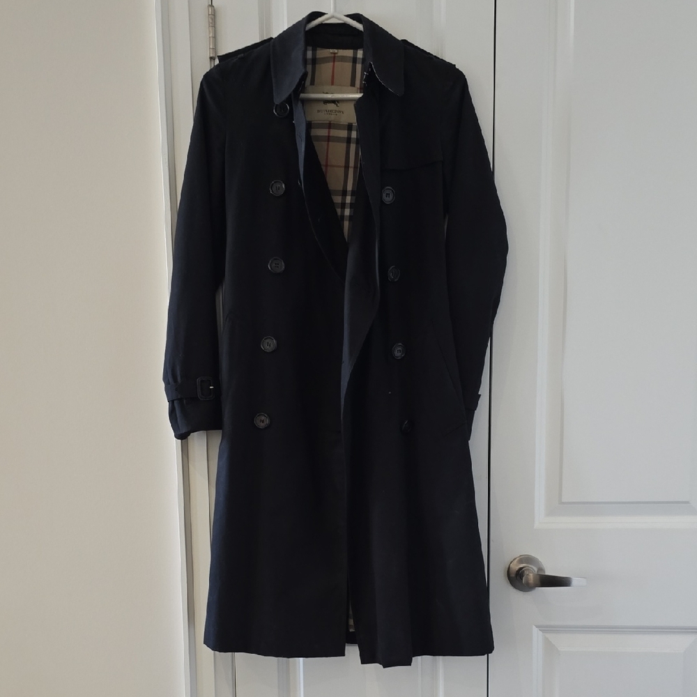 Burberry Classic Double Breast Black Long  Trench Coat US4